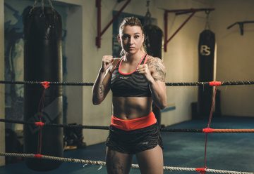 Emma Gongora – Championne du Monde de Kick-Boxing