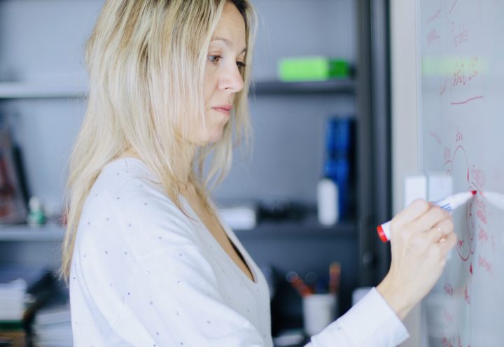 SERENA VILLATA – CHERCHEUSE EN I.A.