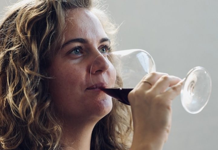 JULIETTE – SOMMELIÈRE SANS CODES