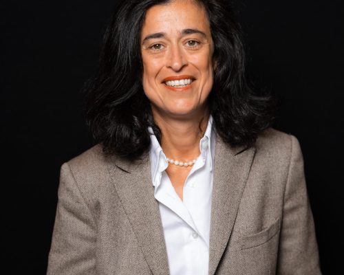 SHÉHÉRAZADE SEMSAR-DE BOISSÉSON – CEO de McCourt Global et ancienne CEO de Politico Europe